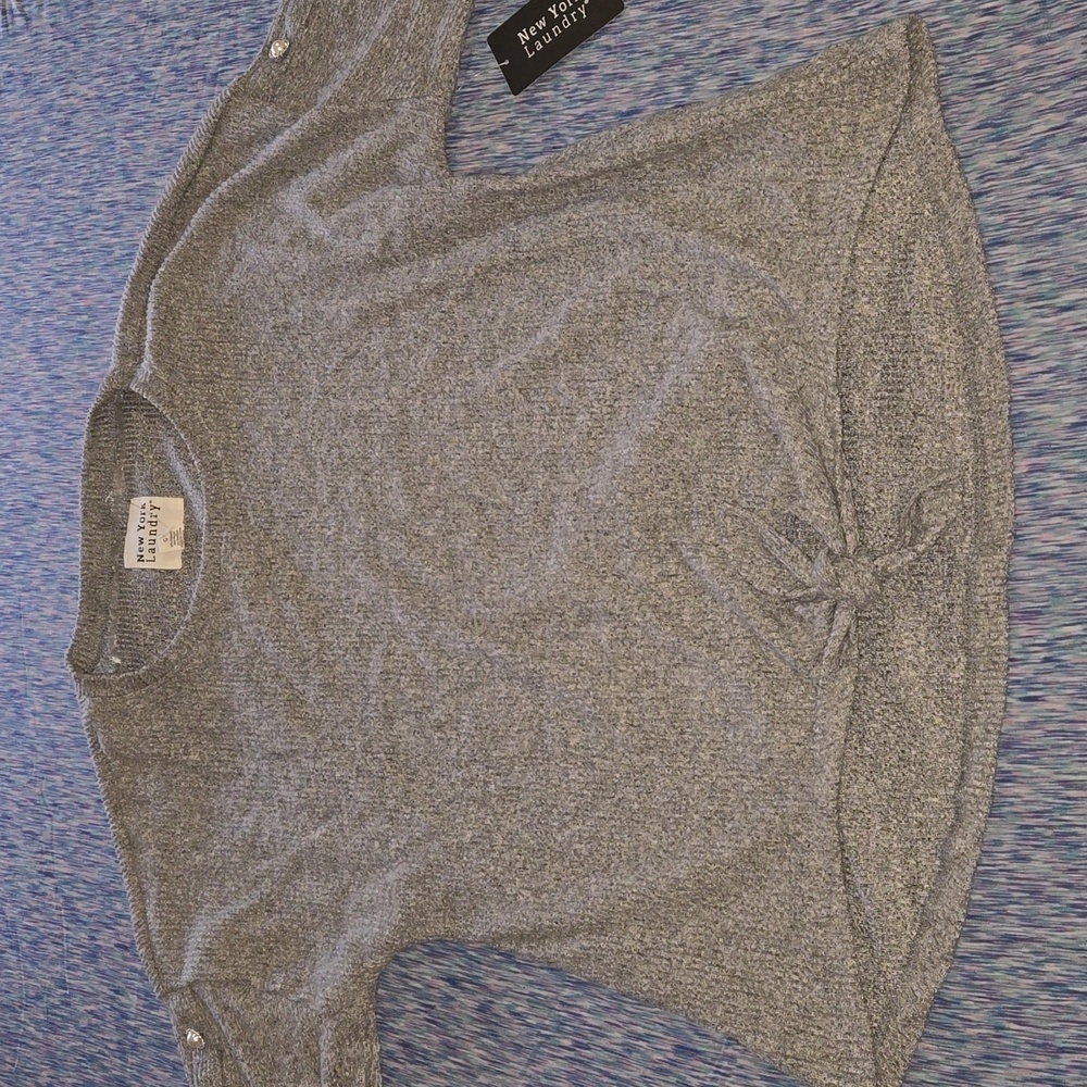 New York Laundry Women's Sweater Gray Size L NWT